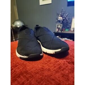 Vera Bradley Quilted Navy VB Cloud Slip On Shoes Size 7